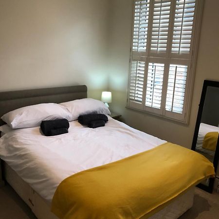 Stylish & Spacious 3 Bed Victorian House Sleeps Up To 7 - Near O2, Museums, Excel, Mazehill Station 12 Mins Direct Into London Bridge Vila Exterior foto